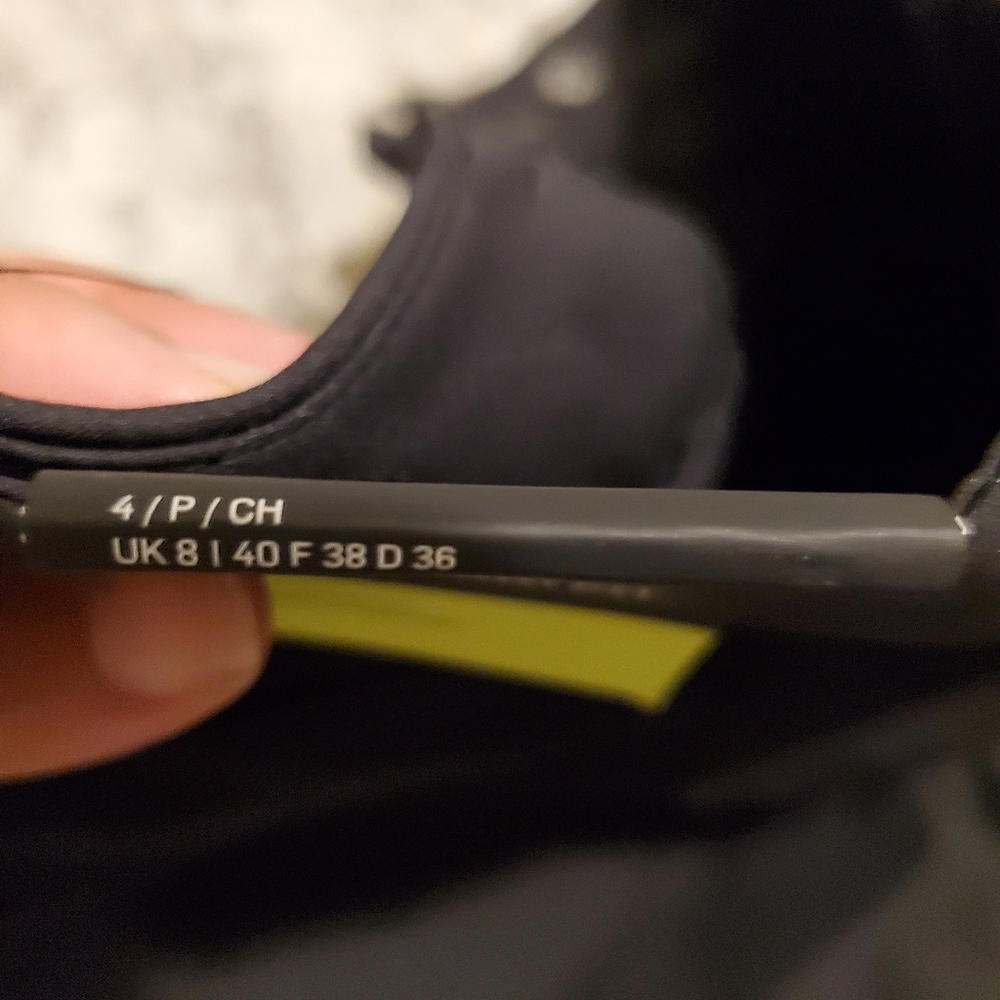 Short - Picture 4 of 6